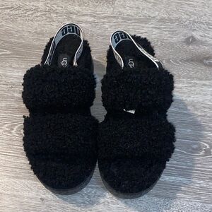 UGG Women's Black Fluffita Sheepskin Slide